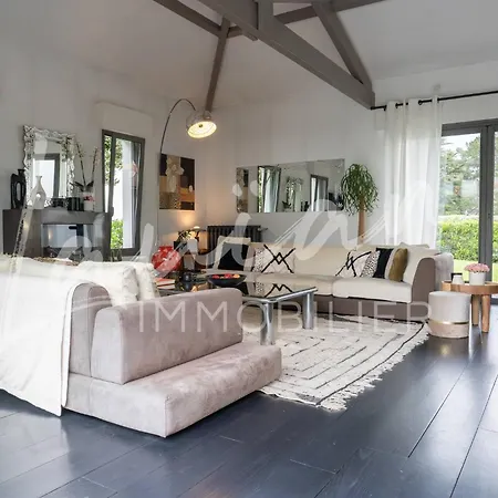 Augusta - Biarritz Phare *