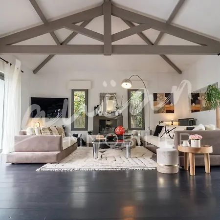 Augusta - Biarritz Phare