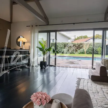 Augusta - Biarritz Phare *