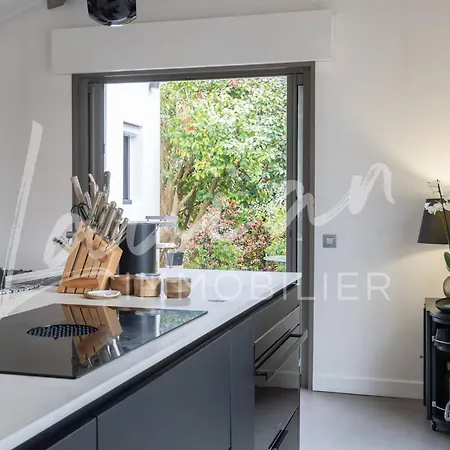 Augusta - Biarritz Phare