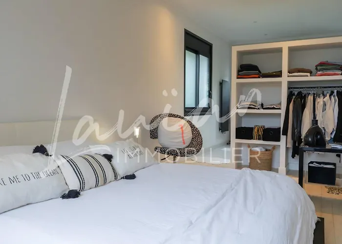 Augusta - Biarritz Phare Feriehus *