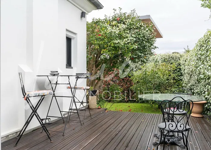 Augusta - Biarritz Phare Feriehus