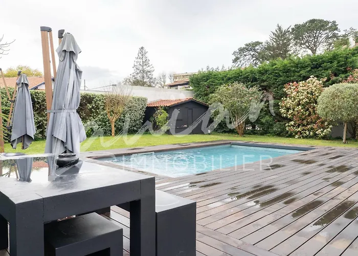 Augusta - Biarritz Phare