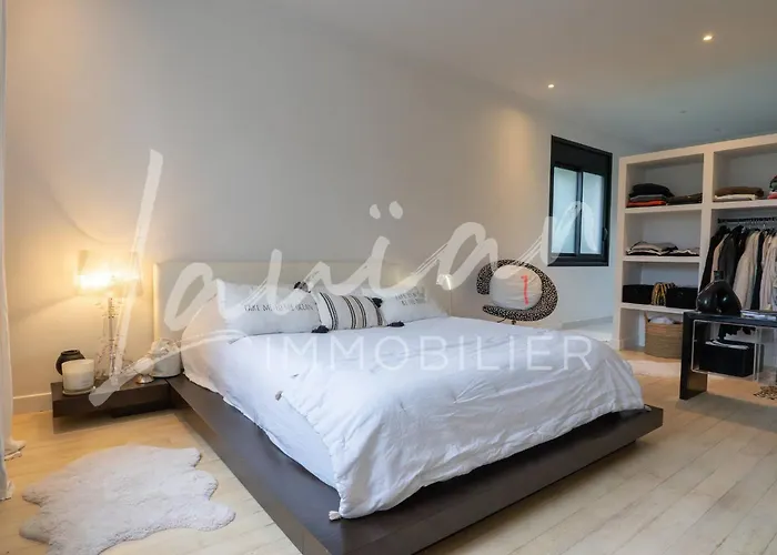 Augusta - Biarritz Phare Feriehus