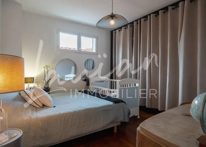 Augusta - Biarritz Phare Feriehus